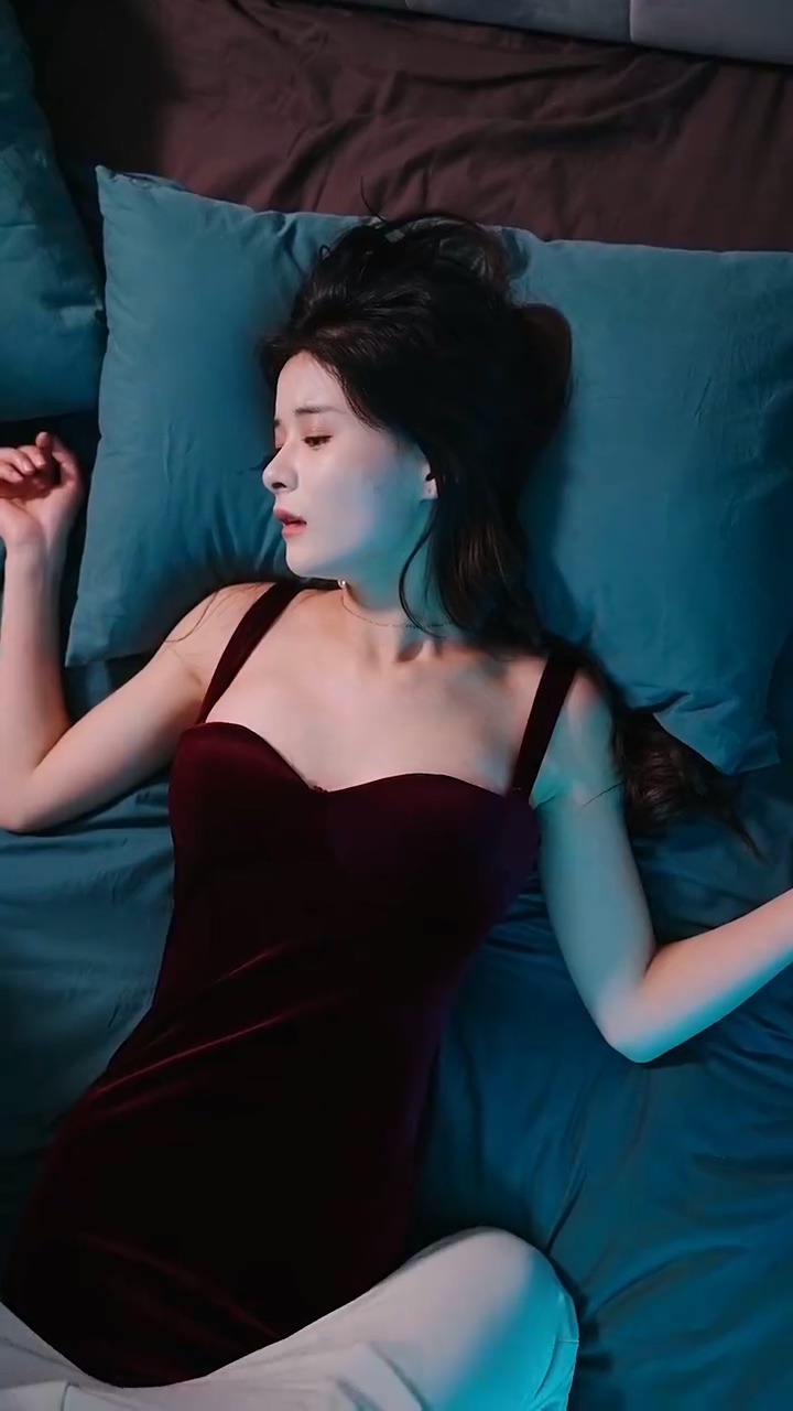 夫人全球都在等你离婚 第35集